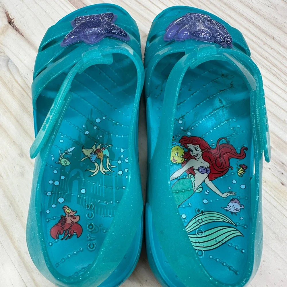 Crocs Isabella Sandals Girls Size J3 Teal Little Mermaid Ariel Glitter Jelly